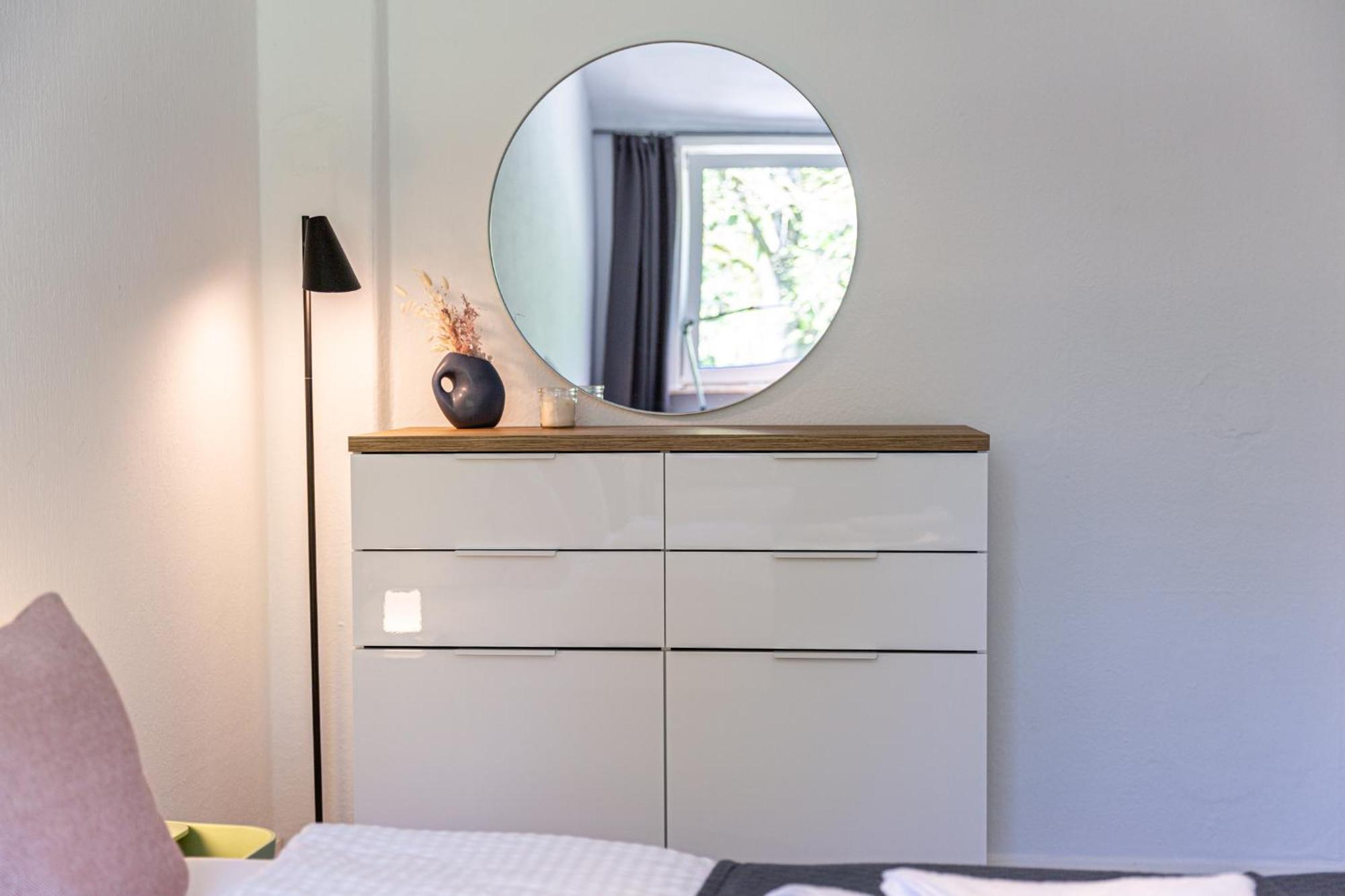 Have-A-Nice-Stay - Nahe Der U-Bahn Nach Hamburg - Natur 1 Minute Entfernt - Baecker & Restaurants 500M - Lidl 800M - Zentrum 1,5Km 아렌스부르크 외부 사진